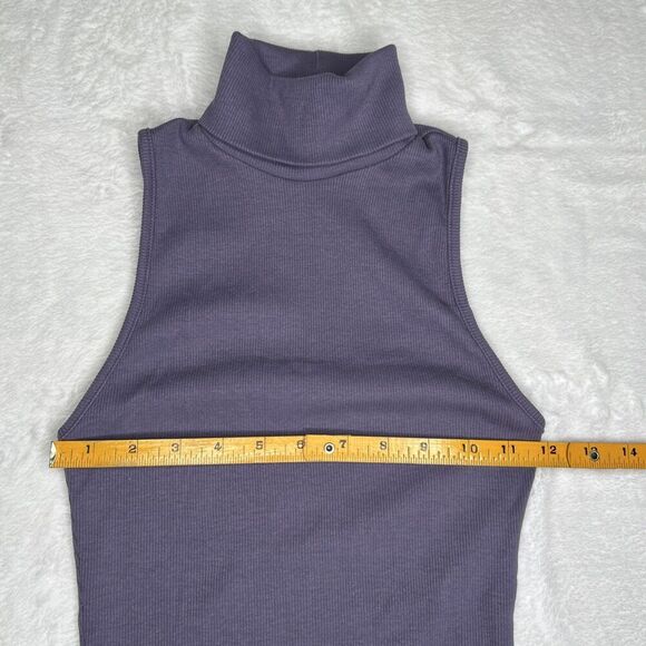 Zara Purple Ribbed Turtleneck Cropped Tank Top - Picture 4 of 7